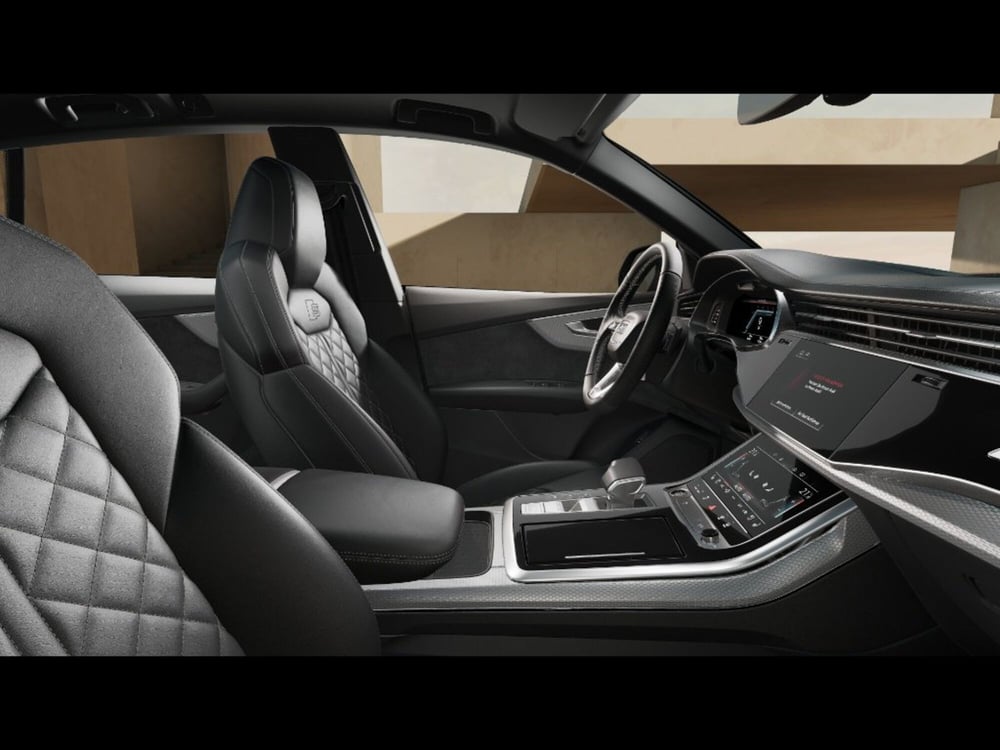 Audi Q8 nuova a Livorno (9)