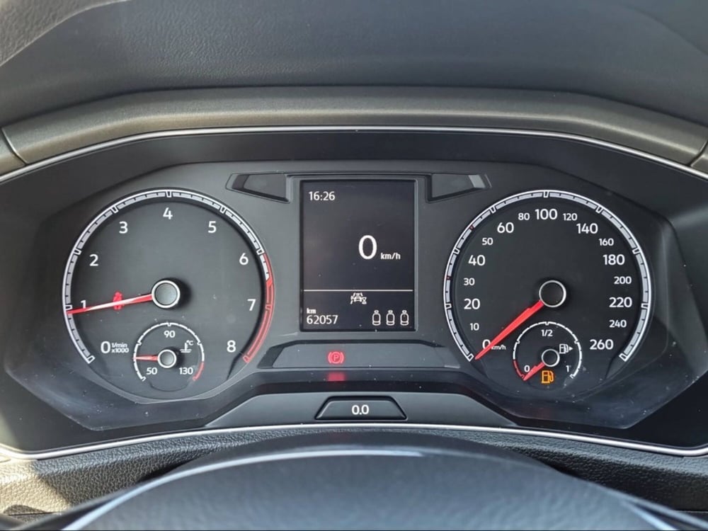Volkswagen T-Roc usata a Siena (7)