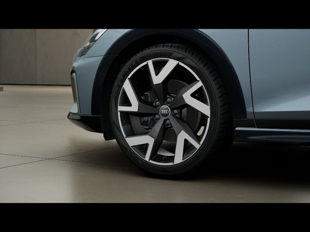 Audi A3 allstreet nuova a Pisa (11)