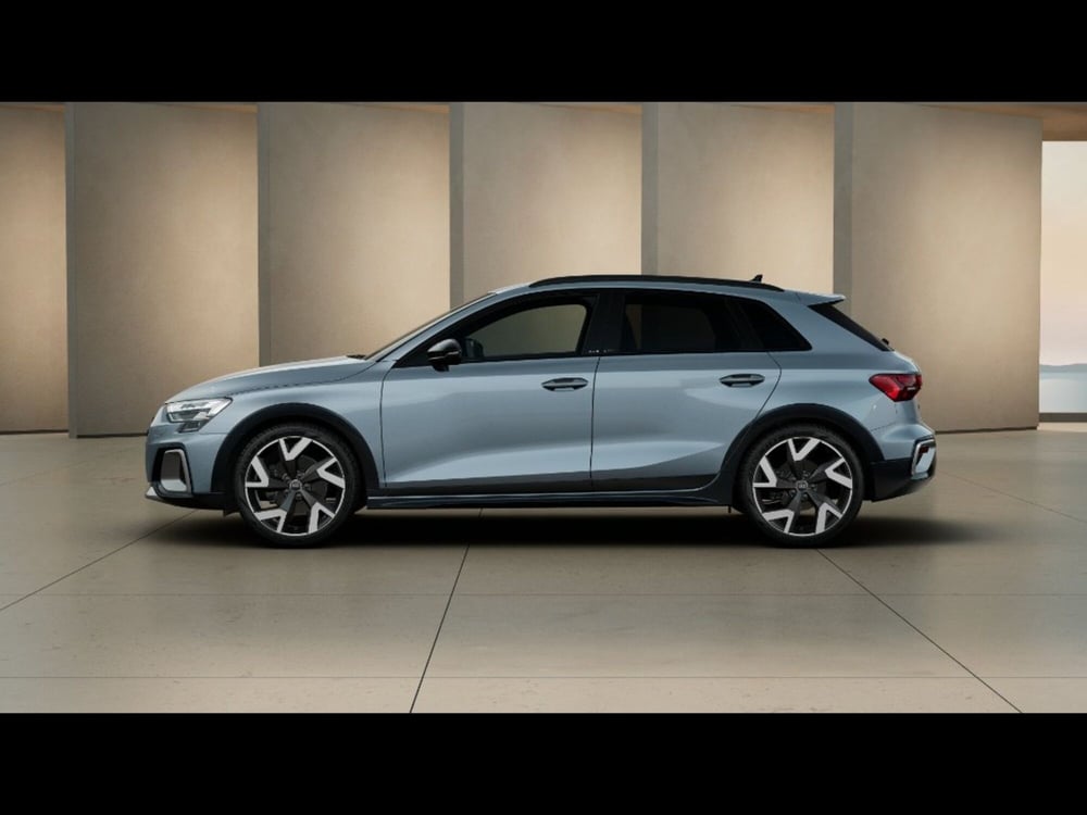 Audi A3 allstreet nuova a Pisa (9)