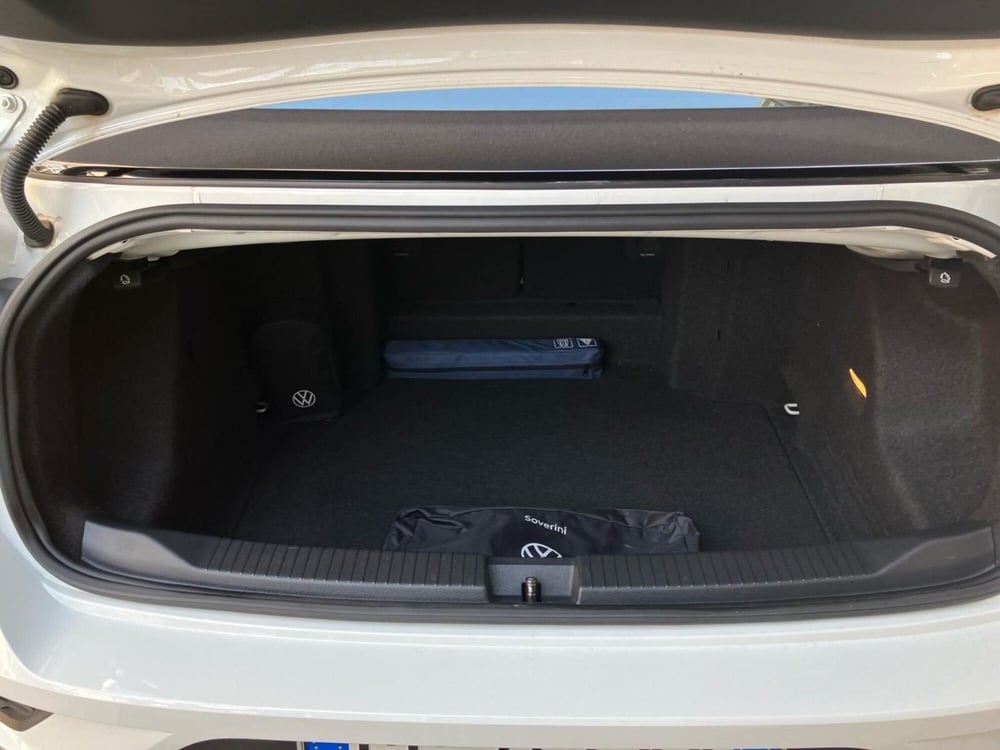 Volkswagen T-Roc Cabrio usata a Bologna (12)