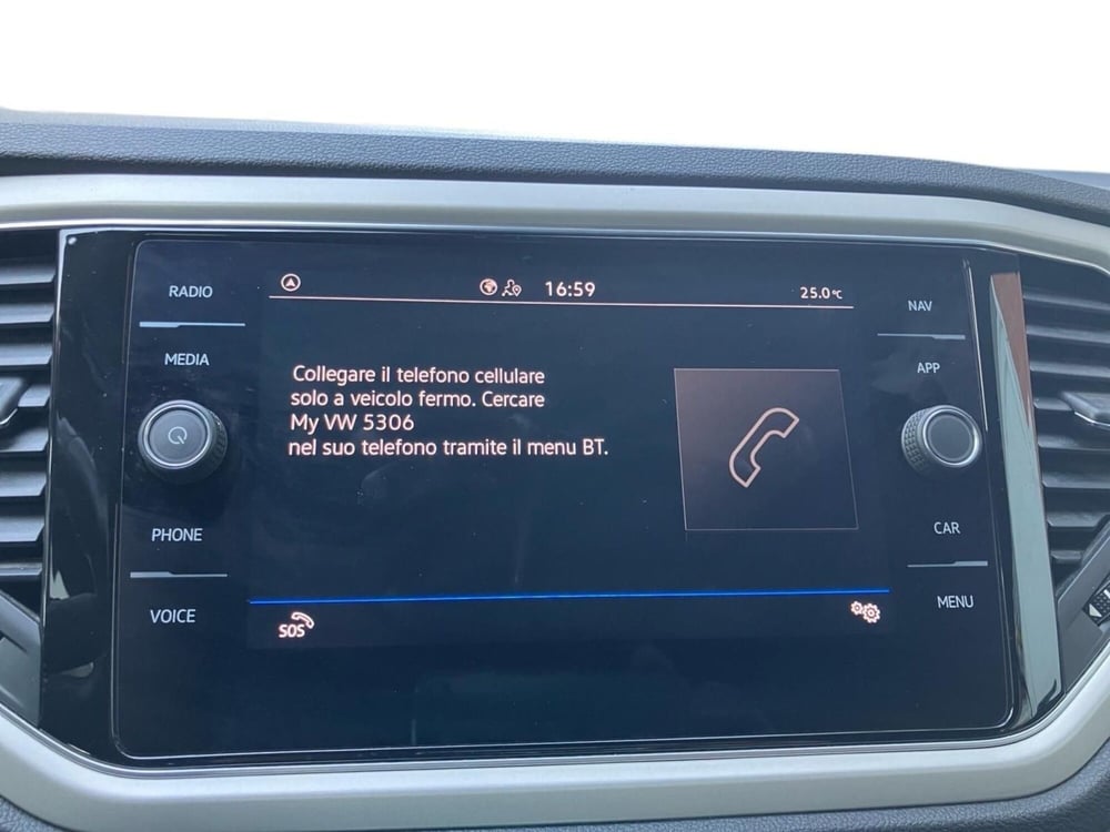 Volkswagen T-Roc Cabrio usata a Bologna (17)