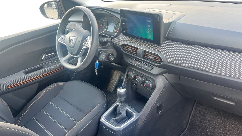Dacia Sandero usata a Catania (10)