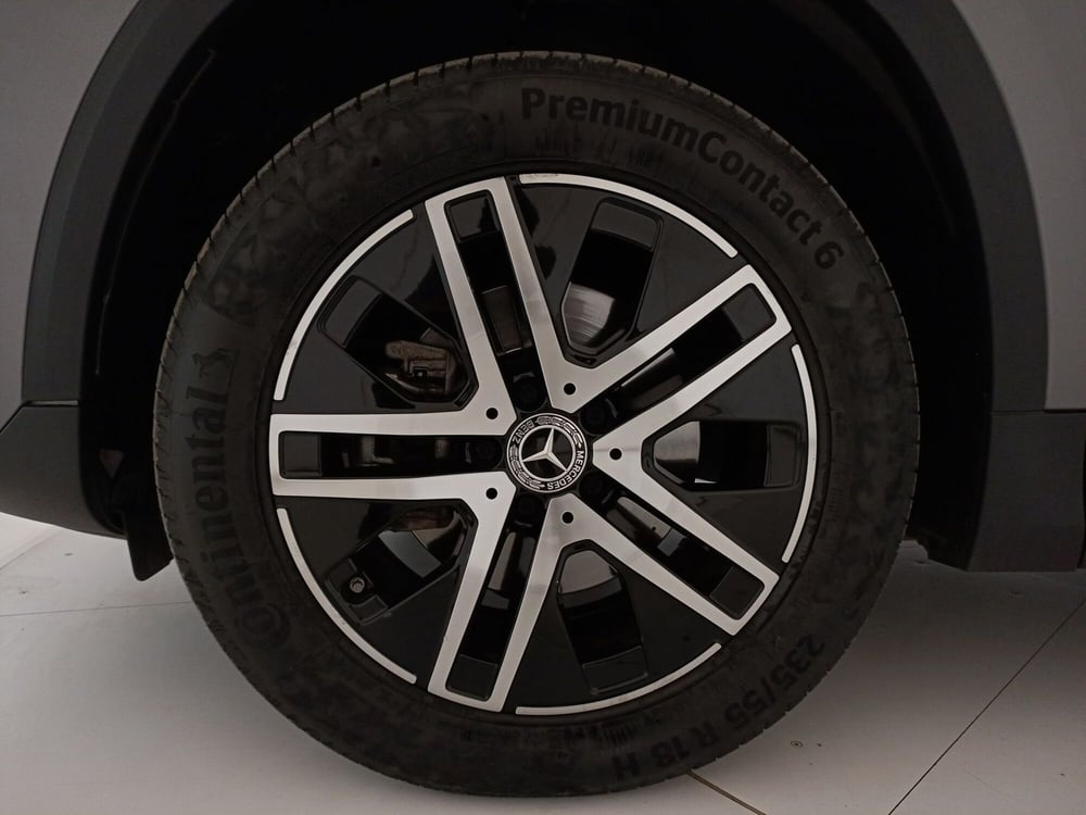 Mercedes-Benz GLA SUV usata a Matera (14)