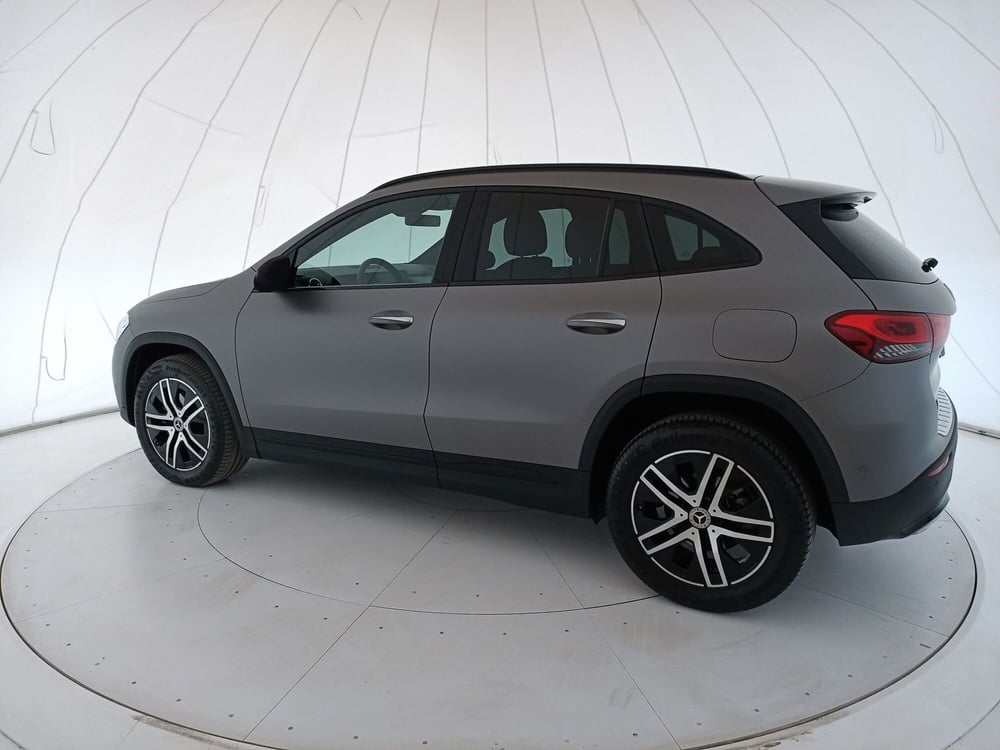 Mercedes-Benz GLA SUV usata a Matera (3)