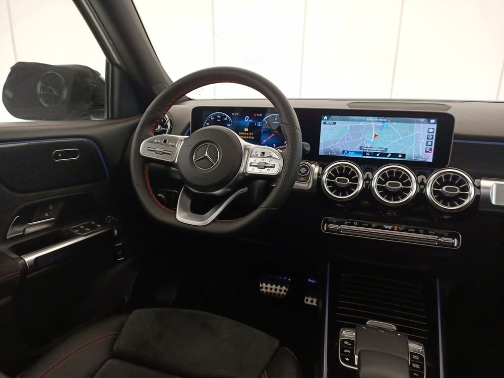 Mercedes-Benz GLB usata a Bari (10)