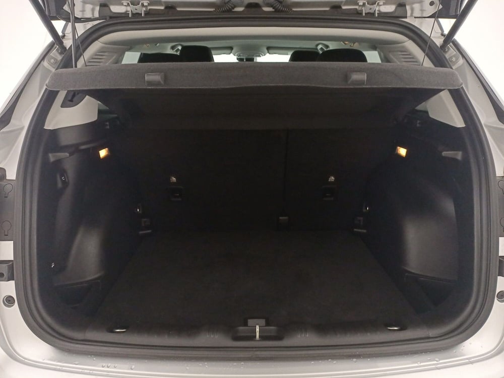 Jeep Compass usata a Bari (13)