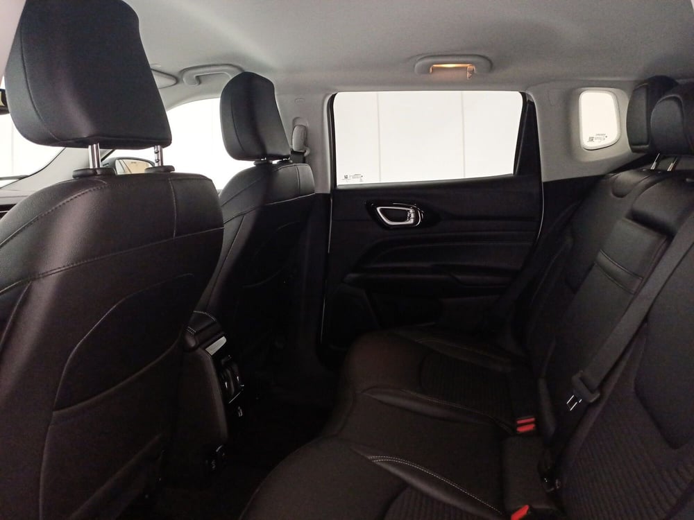 Jeep Compass usata a Bari (8)