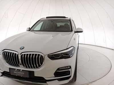 BMW X5 xDrive30d xLine del 2020 usata a Bari