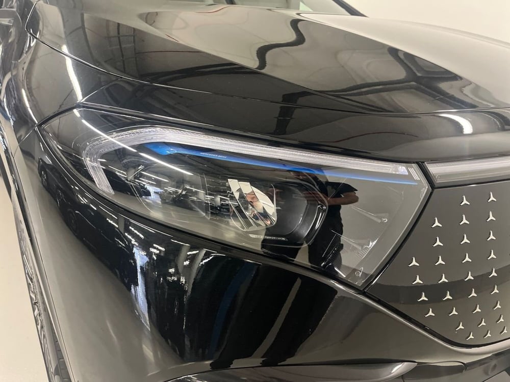 Mercedes-Benz EQA usata a Milano (7)