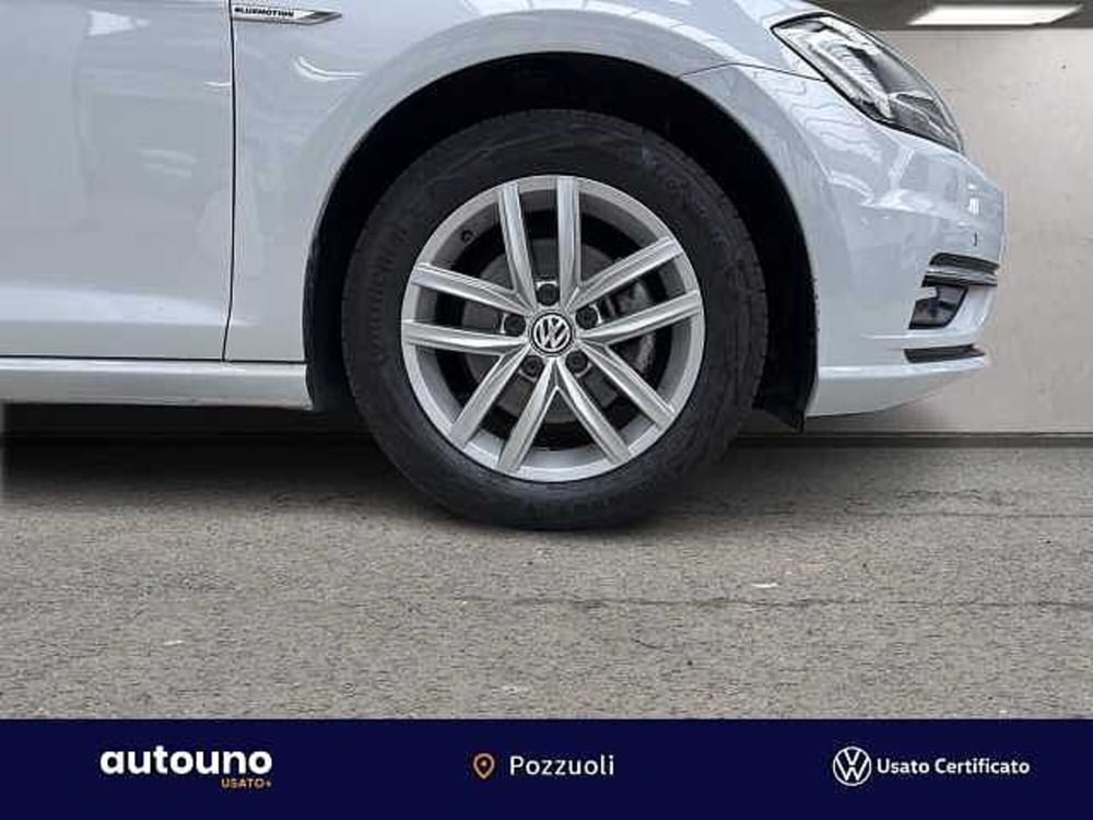 Volkswagen Golf usata a Napoli (10)