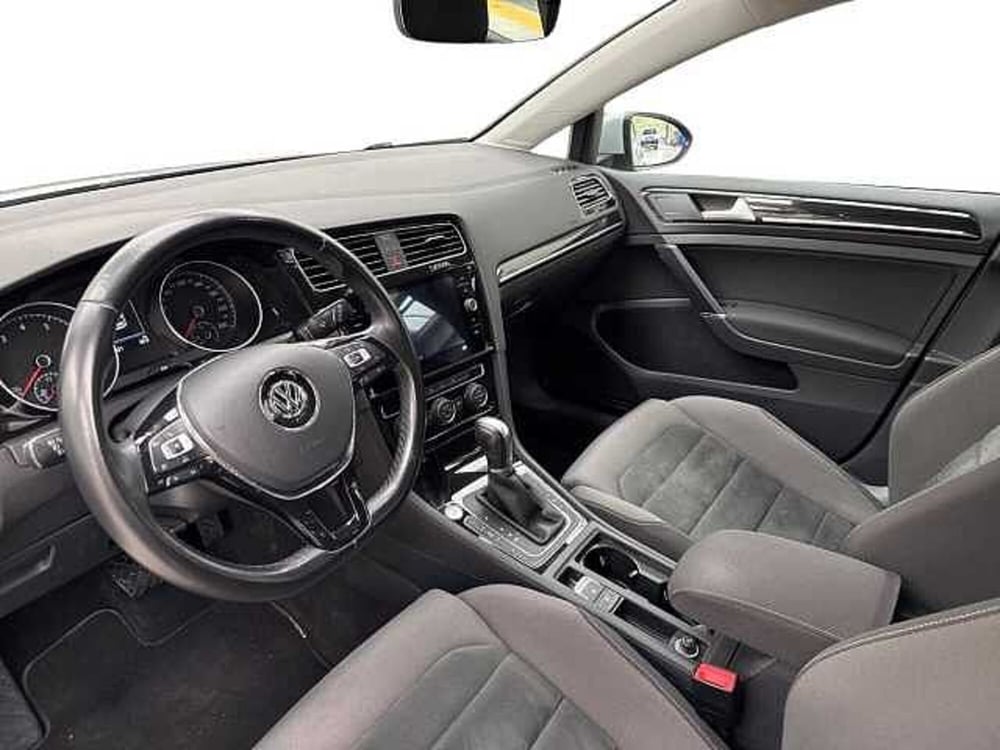 Volkswagen Golf usata a Napoli (12)