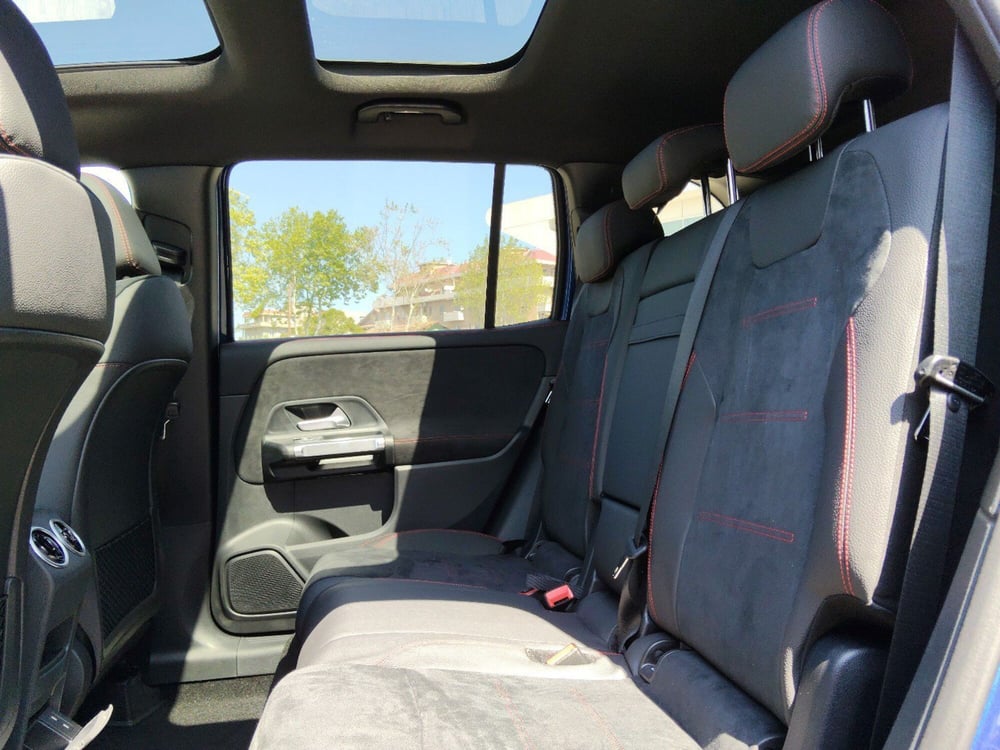 Mercedes-Benz GLB nuova a Pescara (12)
