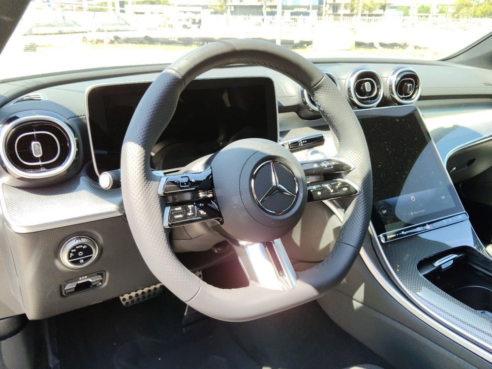 Mercedes-Benz Classe C nuova a Pescara (12)