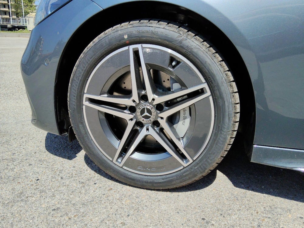 Mercedes-Benz Classe C nuova a Pescara (9)