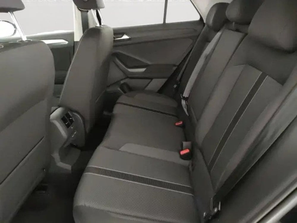 Volkswagen T-Roc nuova a Padova (8)