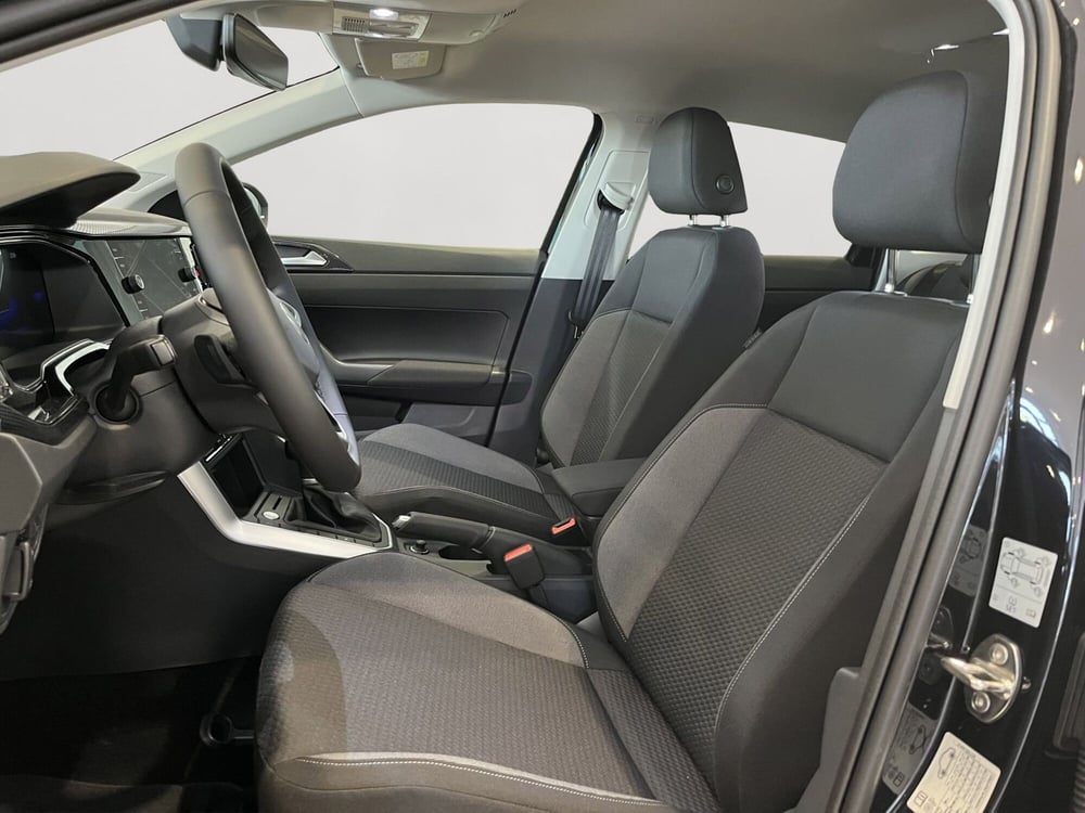Volkswagen Taigo nuova a Padova (7)