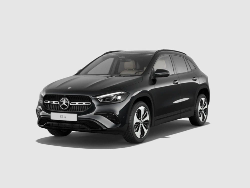 Mercedes-Benz GLA SUV nuova a Ancona