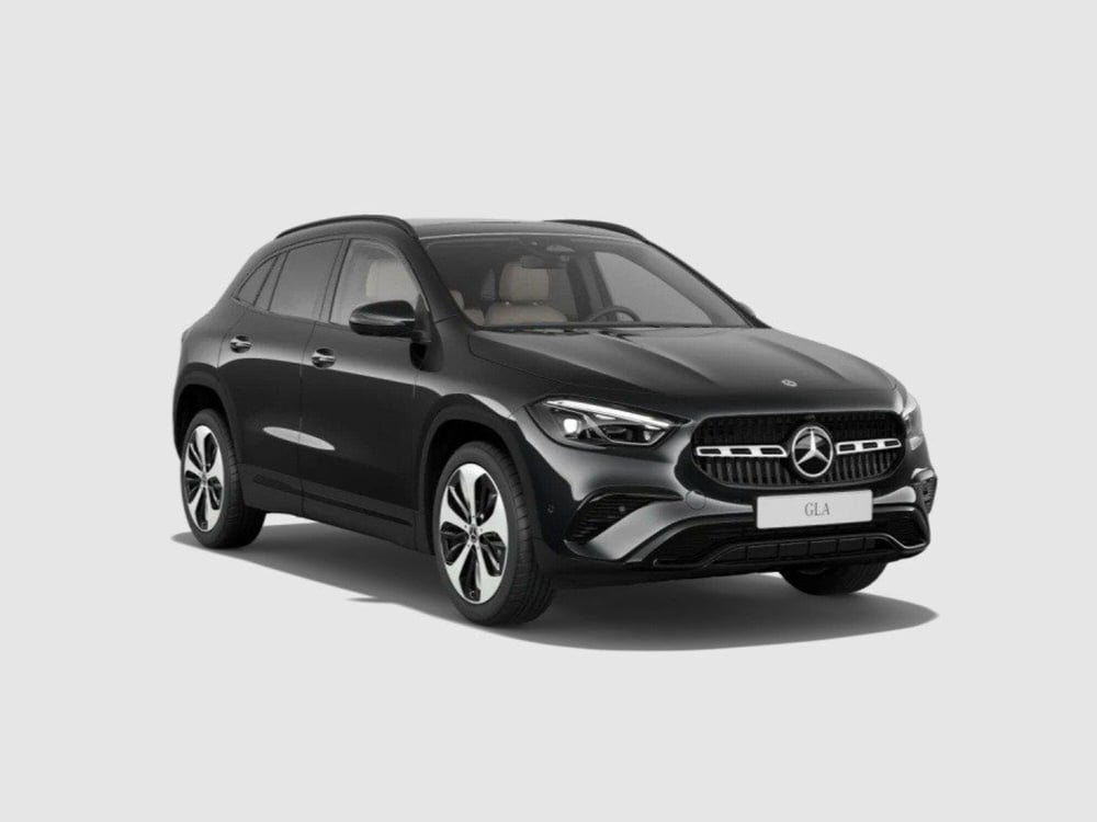 Mercedes-Benz GLA SUV nuova a Ancona (7)
