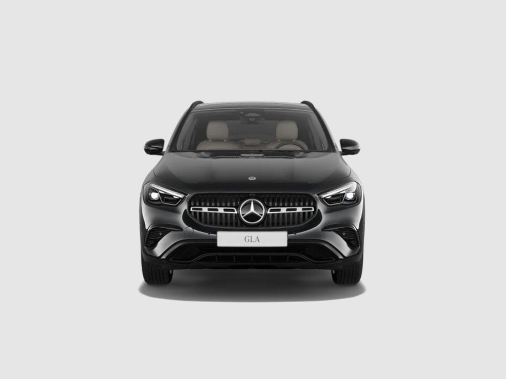 Mercedes-Benz GLA SUV nuova a Ancona (8)