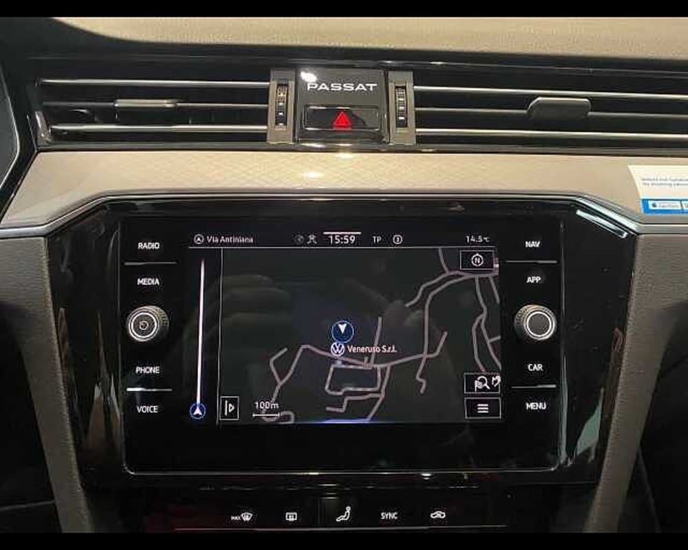 Volkswagen Passat Variant usata a Napoli (17)
