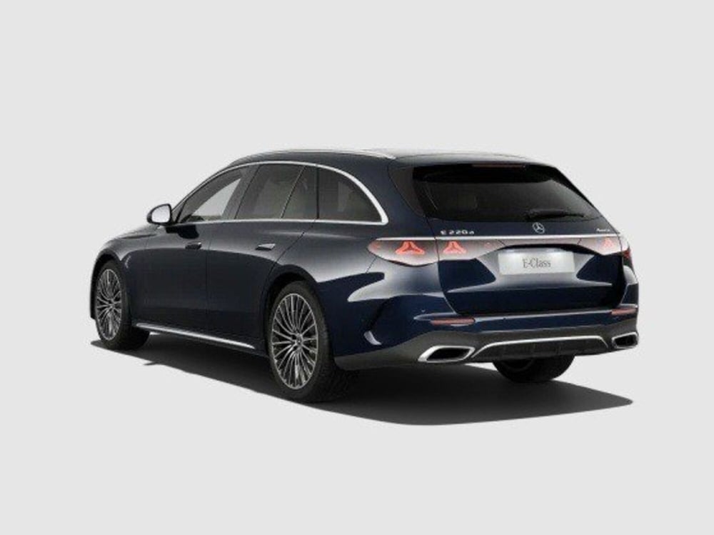 Mercedes-Benz Classe E Station Wagon nuova a Ancona (7)
