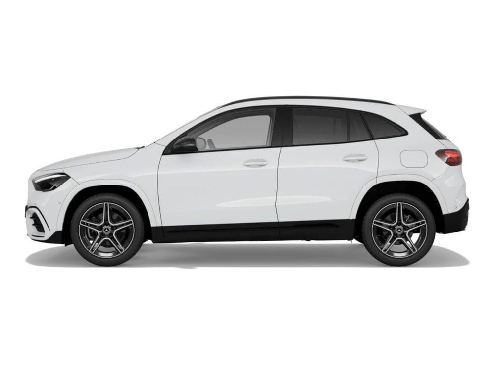 Mercedes-Benz GLA SUV nuova a Ancona (2)