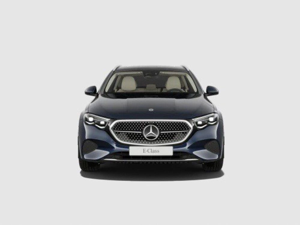 Mercedes-Benz Classe E Station Wagon nuova a Ancona (2)