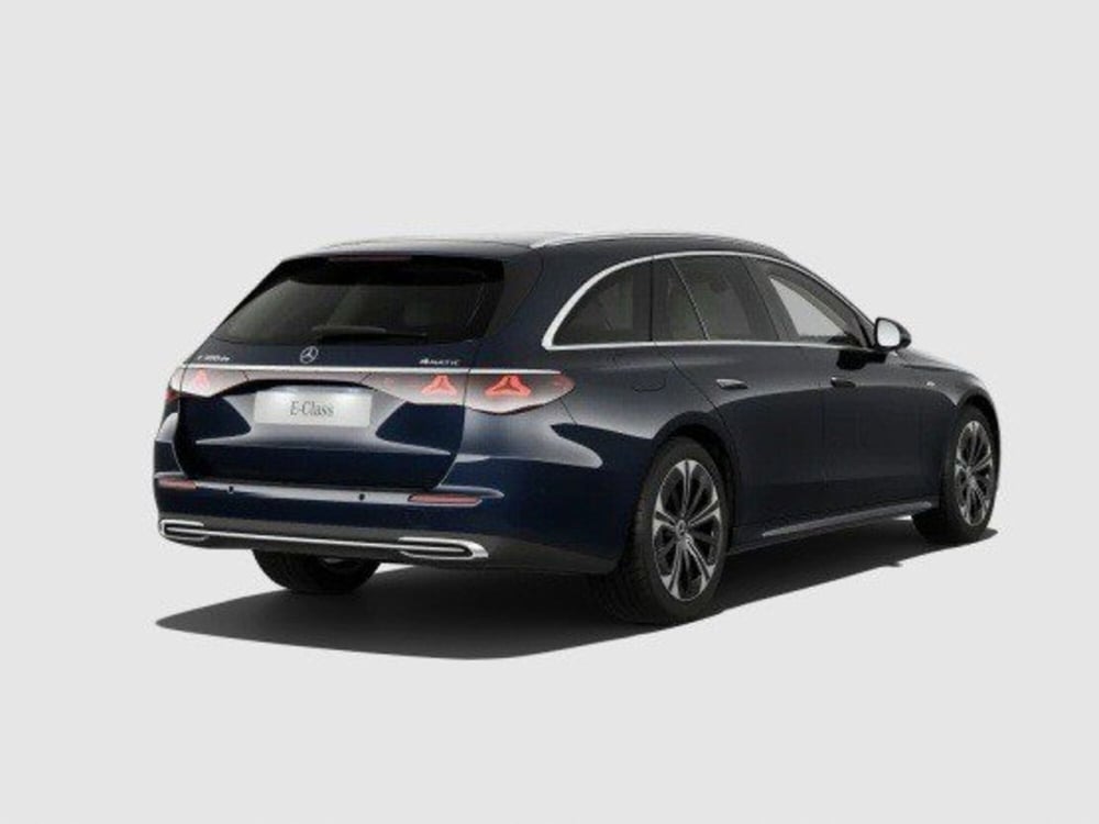 Mercedes-Benz Classe E Station Wagon nuova a Ancona (5)