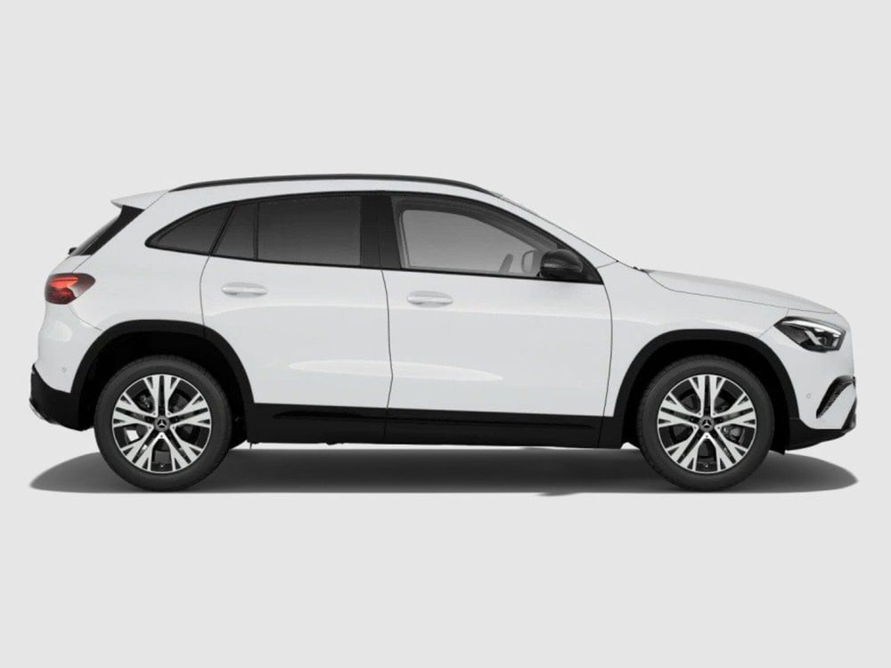 Mercedes-Benz GLA SUV nuova a Ancona (6)