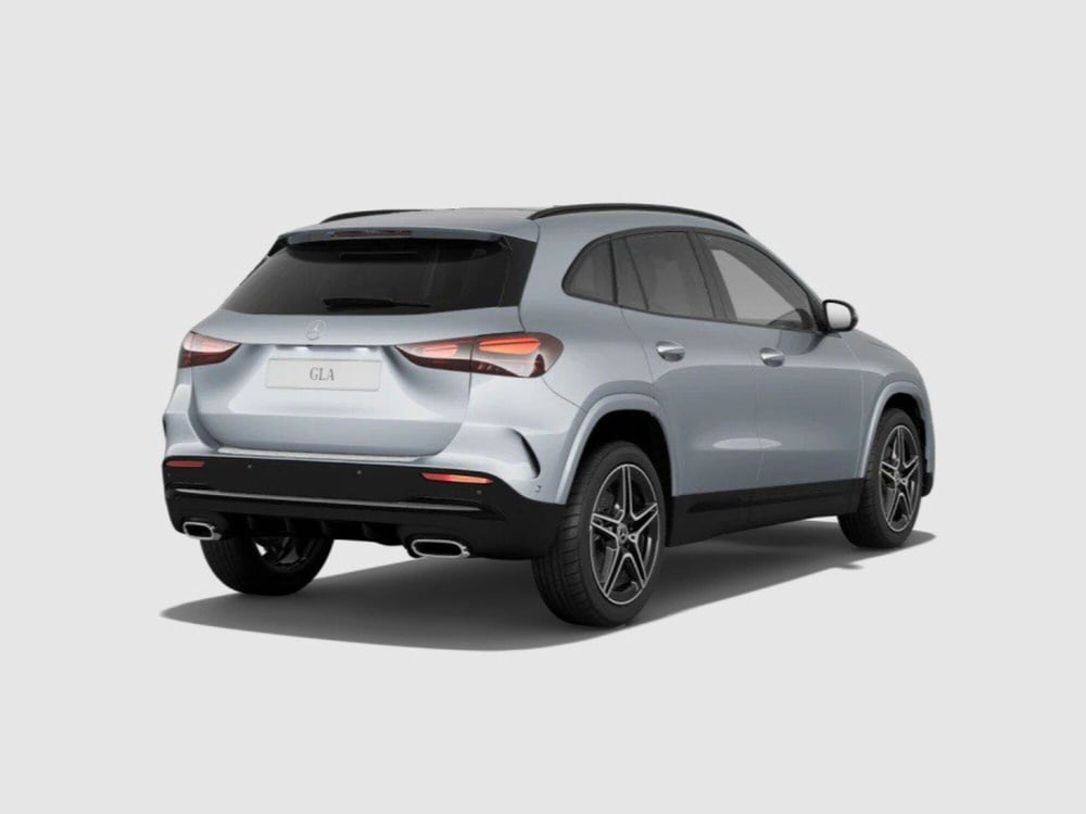 Mercedes-Benz GLA SUV nuova a Ancona (5)