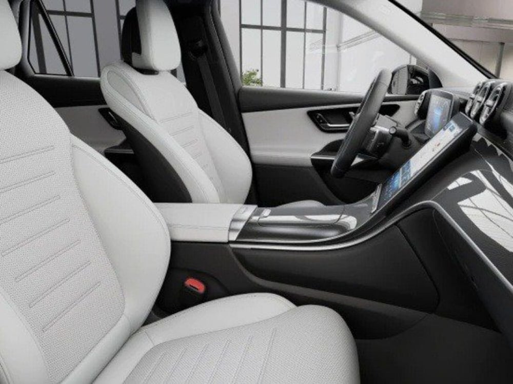 Mercedes-Benz GLC SUV nuova a Ancona (10)