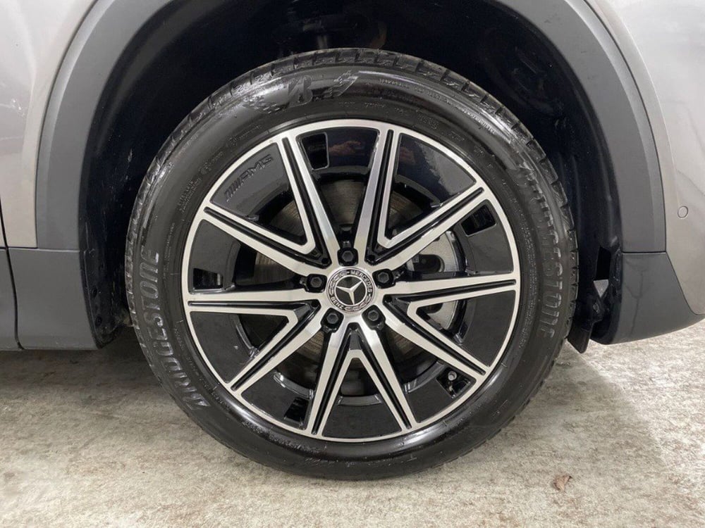 Mercedes-Benz EQB usata a Macerata (8)