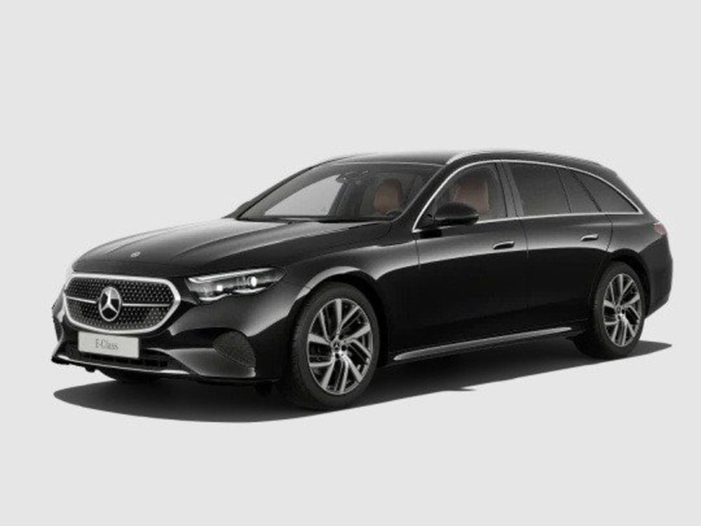 Mercedes-Benz Classe E Station Wagon nuova a Macerata