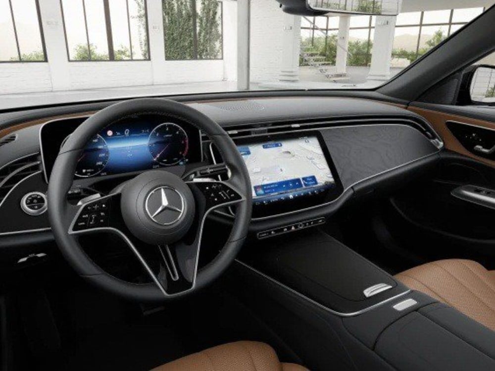 Mercedes-Benz Classe E Station Wagon nuova a Macerata (11)