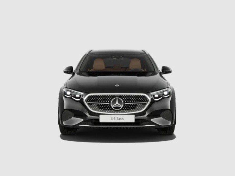 Mercedes-Benz Classe E Station Wagon nuova a Macerata (2)