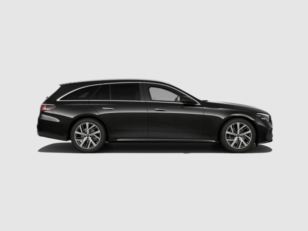 Mercedes-Benz Classe E Station Wagon nuova a Macerata (4)