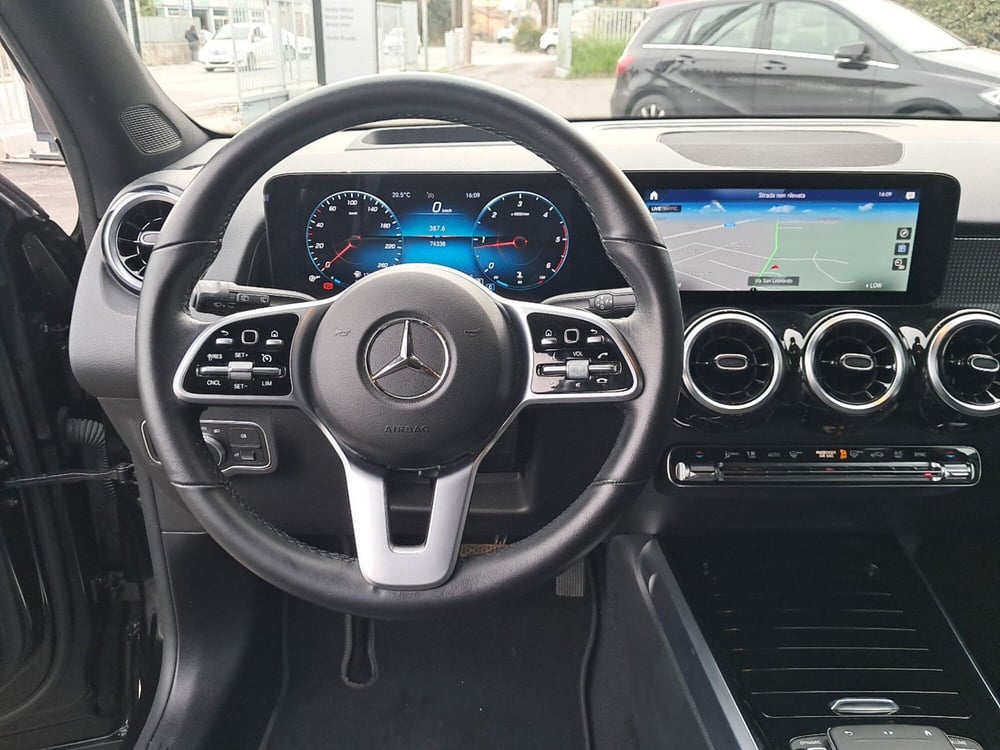 Mercedes-Benz GLB usata a Salerno (13)
