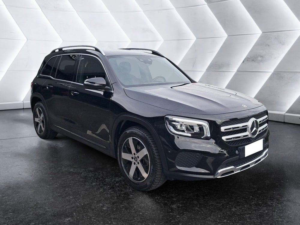 Mercedes-Benz GLB usata a Salerno (8)