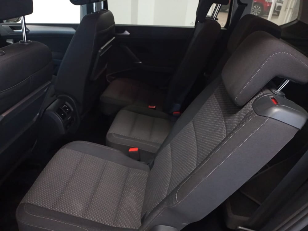 Volkswagen Touran usata a Torino (16)