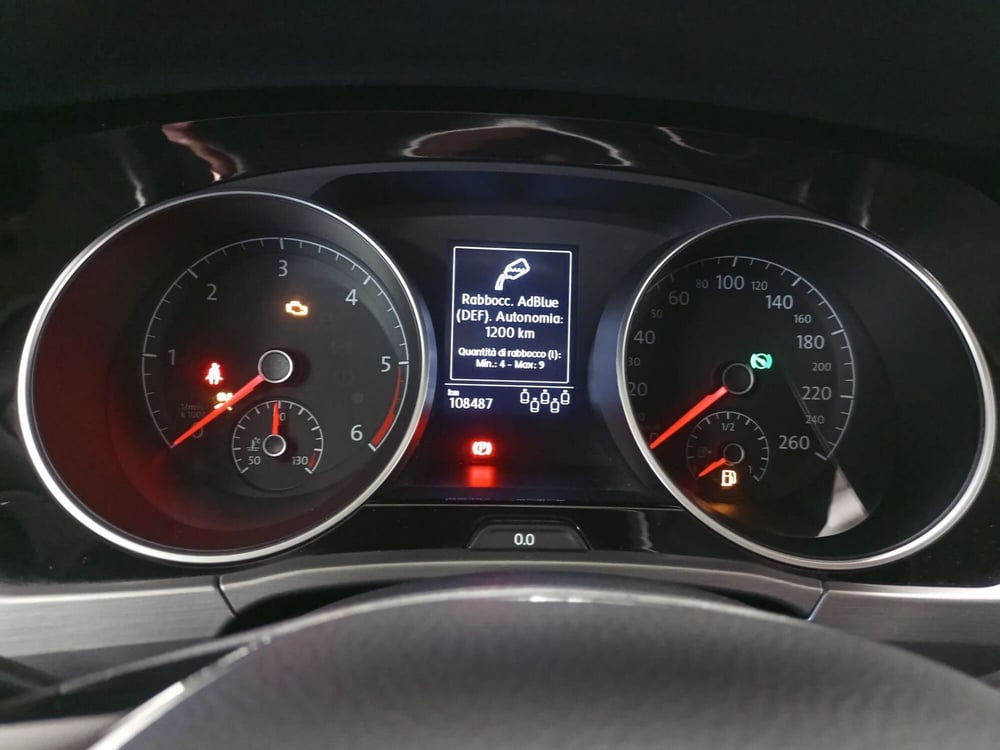 Volkswagen Touran usata a Torino (9)