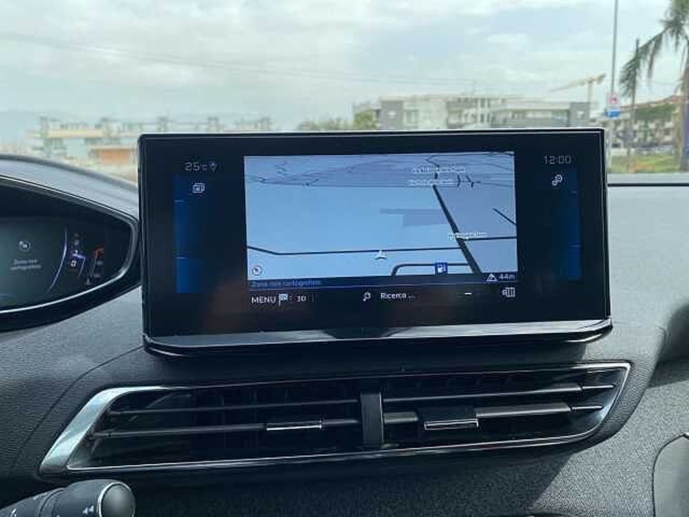 Peugeot 3008 usata a Napoli (12)