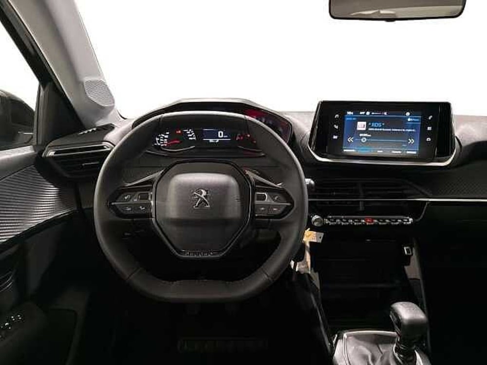 Peugeot 208 nuova a Napoli (15)