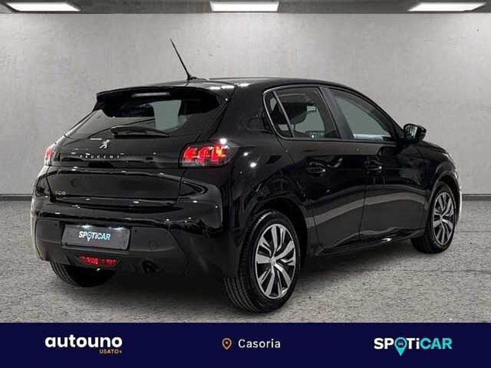 Peugeot 208 nuova a Napoli (5)