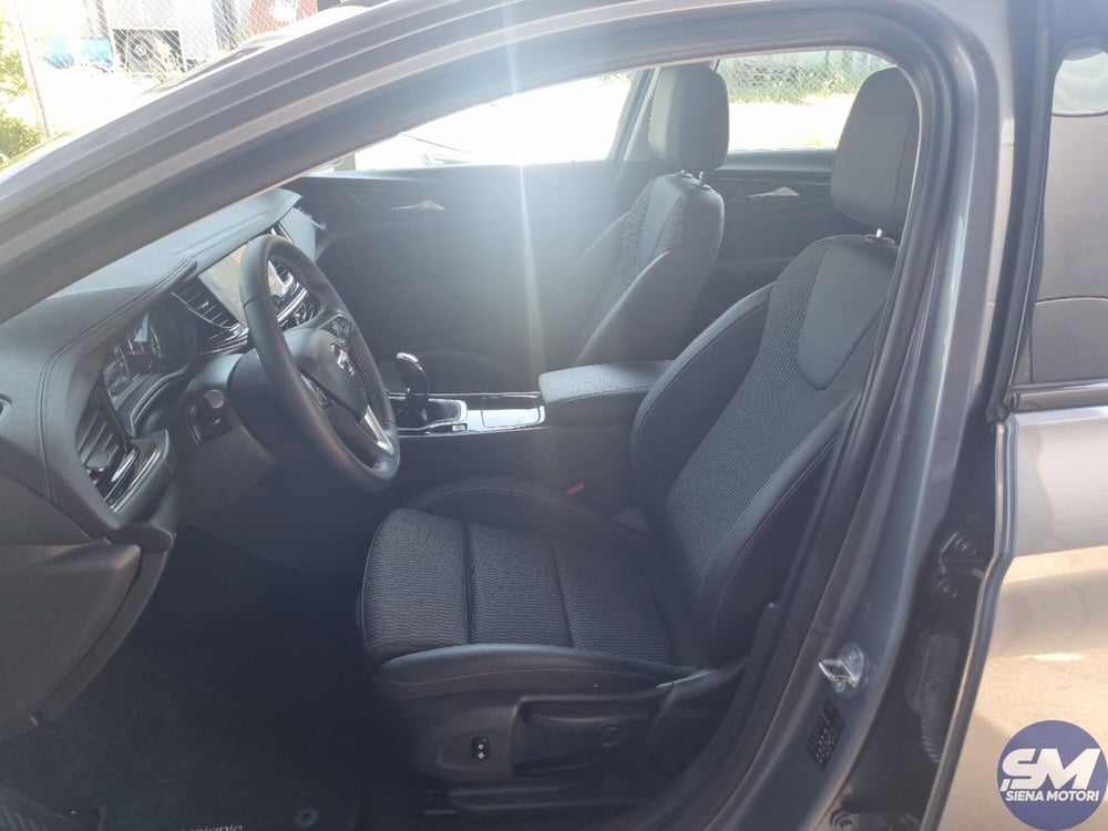 Opel Insignia Station Wagon usata a Siena (17)