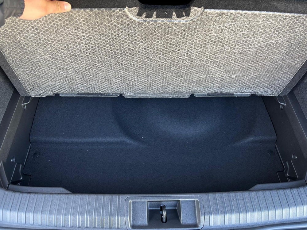 Renault Symbioz nuova a Pavia (18)