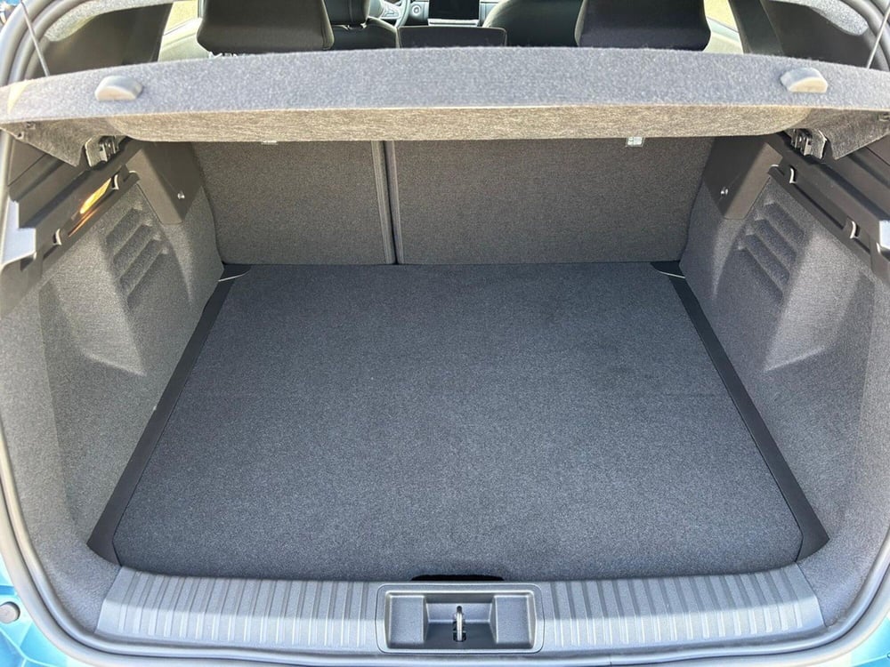 Renault Symbioz nuova a Pavia (19)