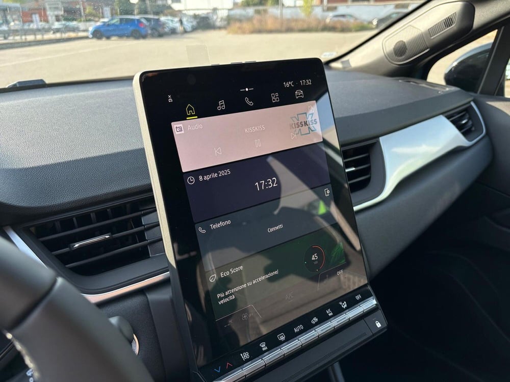 Renault Symbioz nuova a Pavia (6)