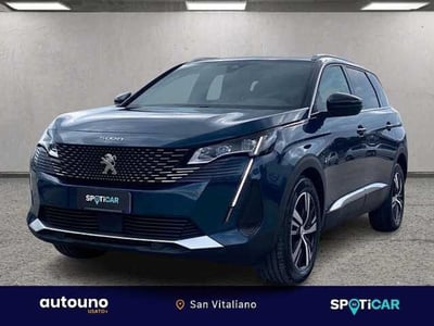 Peugeot 5008 1.5 bluehdi GT s&amp;s 130cv eat8 del 2023 usata a Casoria