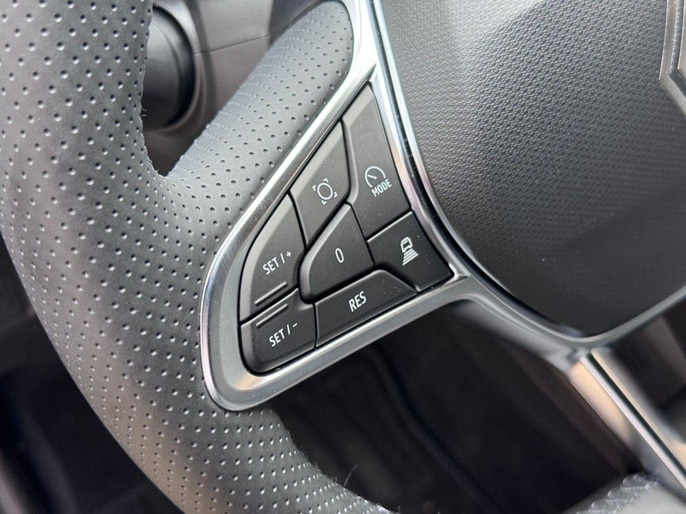 Renault Symbioz nuova a Pavia (11)